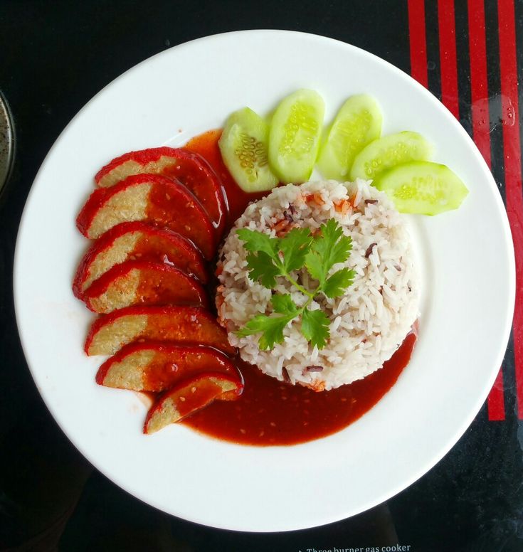 ข้าวหมูแดง