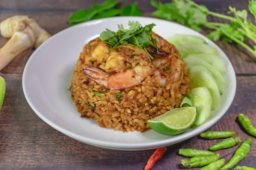 ข้าวผัดต้มยำ
